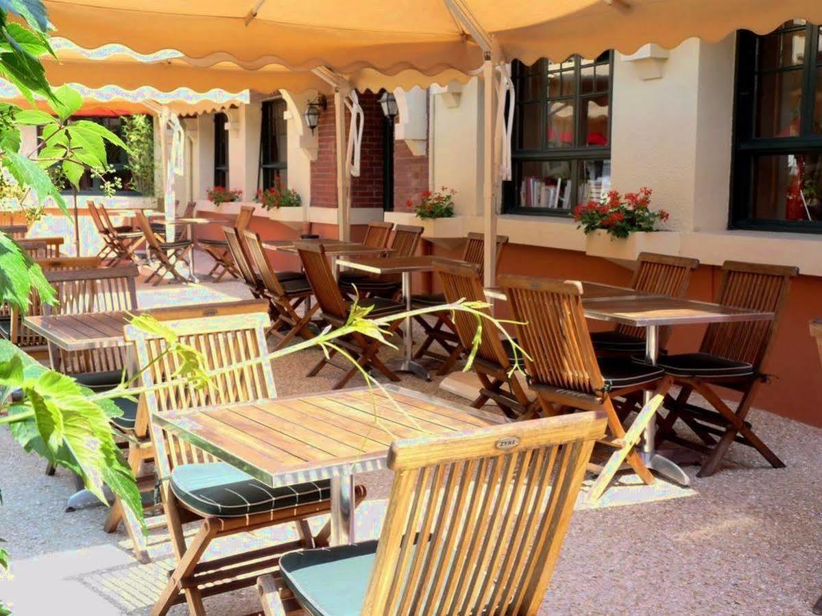 Logis Hotel La Foret Senonches Exterior foto